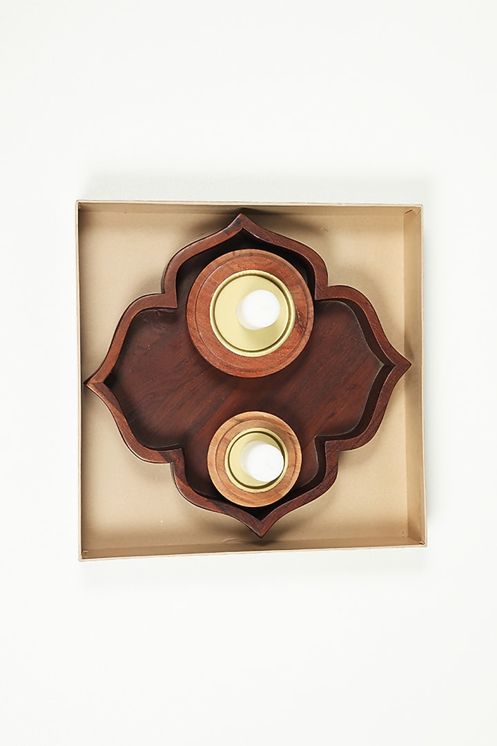 Brown Lotus Tray Hamper by ICRAFT at Pernia's Pop Up Shop
