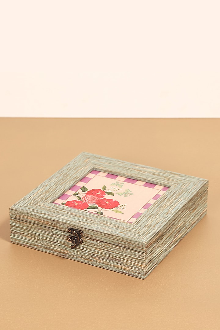 Lilac MDF & Velvet Square Box by ICRAFT