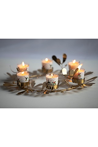 Gold Tea Light Wreath With Candles by ICRAFT