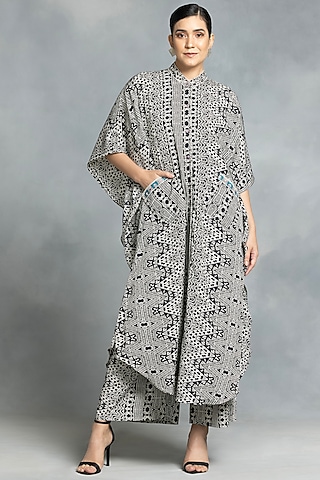 Black Crepe Hand Embroidered & Printed Kaftan Set by IKKA by Kanika Saluja