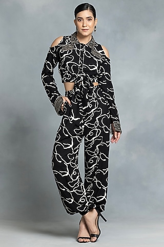 Black Cotton Spiral Printed Co-Ord Set by IKKA by Kanika Saluja
