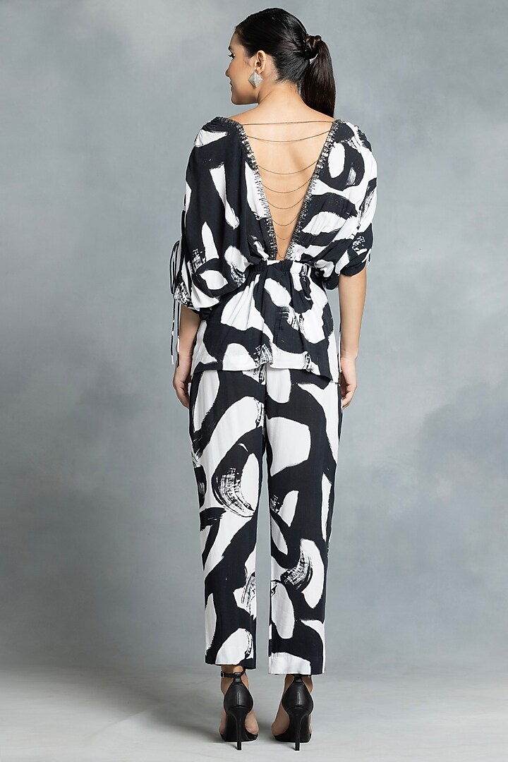 Black & White Cotton Printed Co-Ord Set by IKKA by Kanika Saluja at Pernia's Pop Up Shop