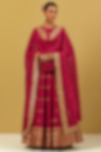 Maroon Hand Embroidered Anarkali Set by Ikshita Choudhary at Pernia's Pop Up Shop