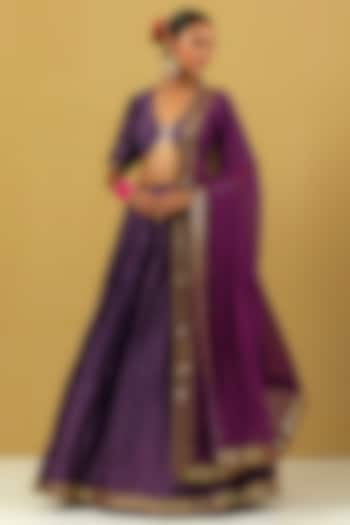 Purple Hand Embroidered Wedding Lehenga Set by Ikshita Choudhary at Pernia's Pop Up Shop