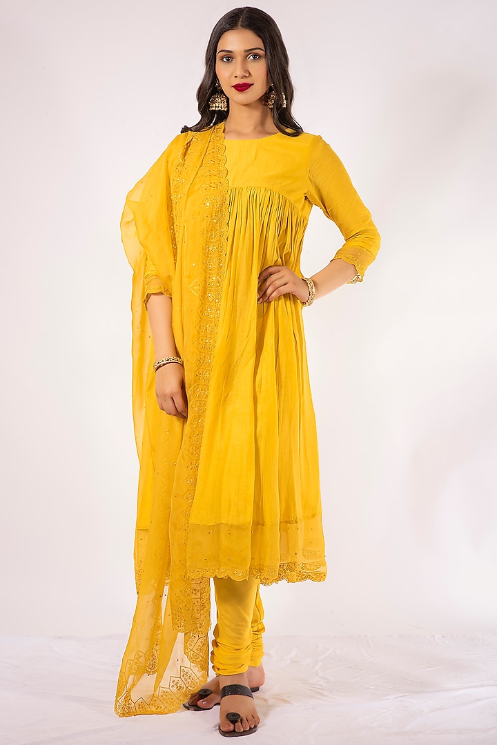 Yellow Scalloped Anarkali Set by Ikshita Choudhary