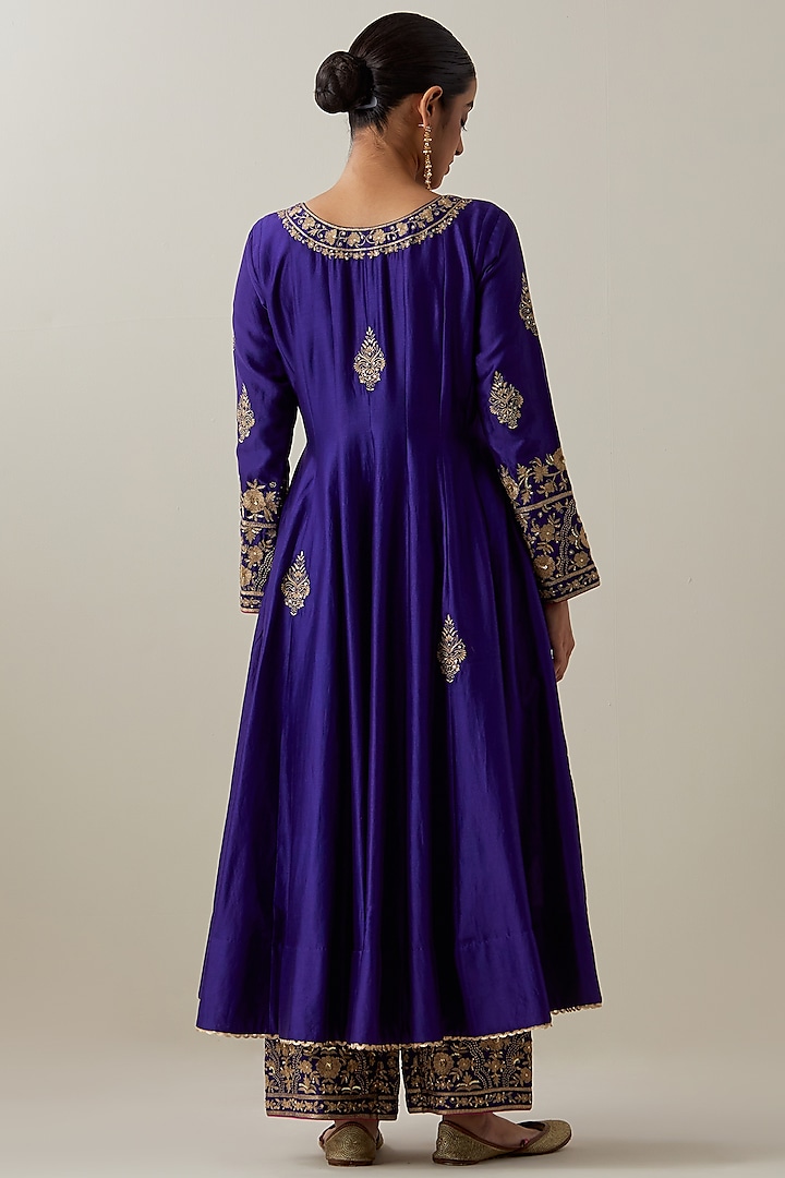 Purple Chanderi Silk Hand & Machine Embroidered Wedding Anarkali Set by Ikshita Choudhary at Pernia's Pop Up Shop