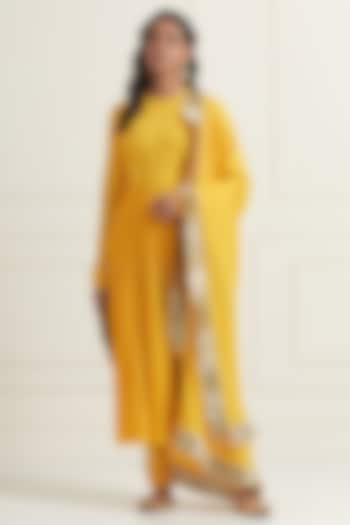 Yellow Wrinkle Cotton Hand Embroidered Anarkali Set by Ikshita Choudhary at Pernia's Pop Up Shop