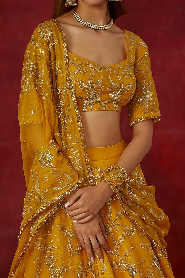 Yellow Chanderi Silk Hand & Machine Embroidered Wedding Lehenga Set by Ikshita Choudhary at Pernia's Pop Up Shop