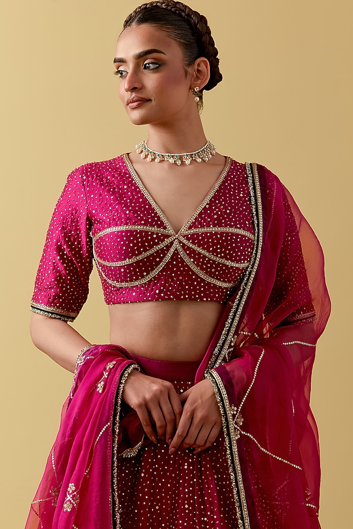 Magenta Chanderi Hand & Machine Embroidered Wedding Lehenga Set by Ikshita Choudhary at Pernia's Pop Up Shop