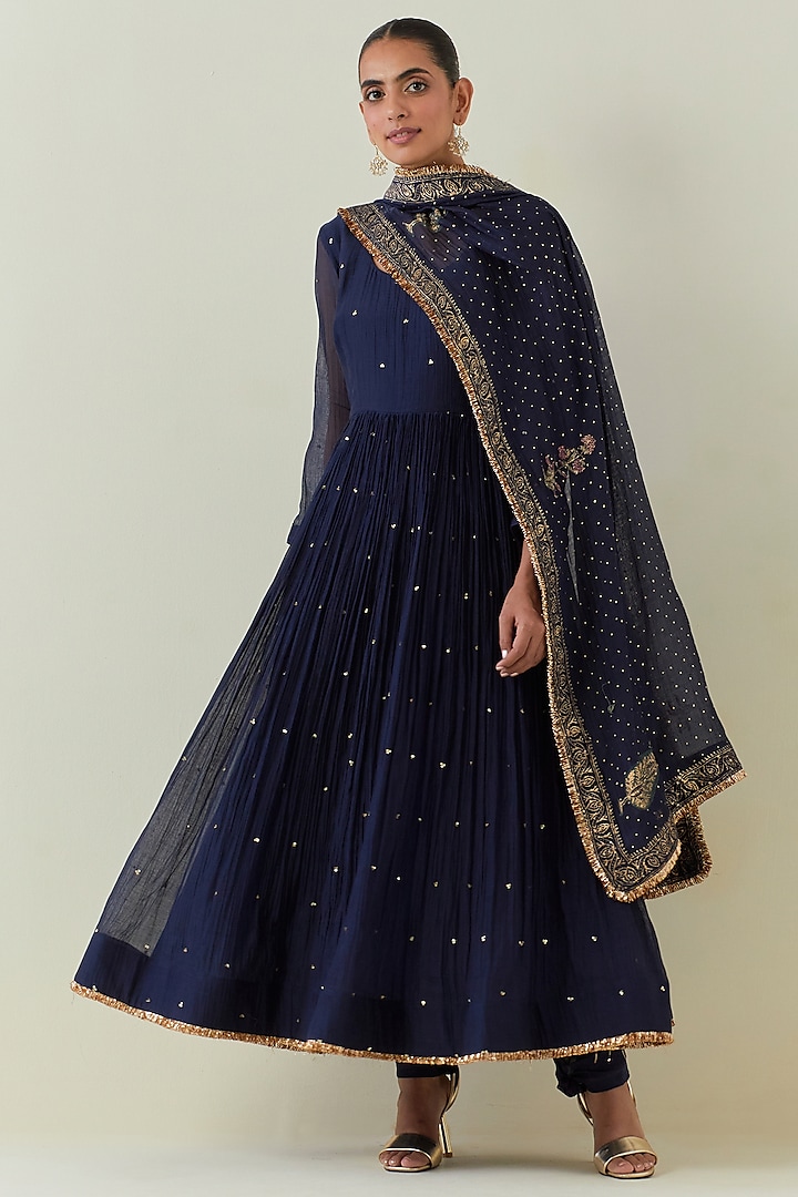 Midnight Blue Chanderi Hand Embroidered Anarkali Set by Ikshita Choudhary at Pernia's Pop Up Shop