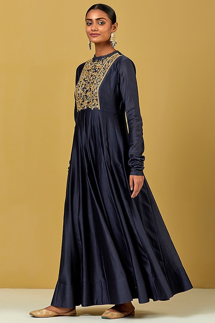 Blue Chanderi Silk Hand Embroidered Party Wear Anarkali Set by Ikshita Choudhary at Pernia's Pop Up Shop