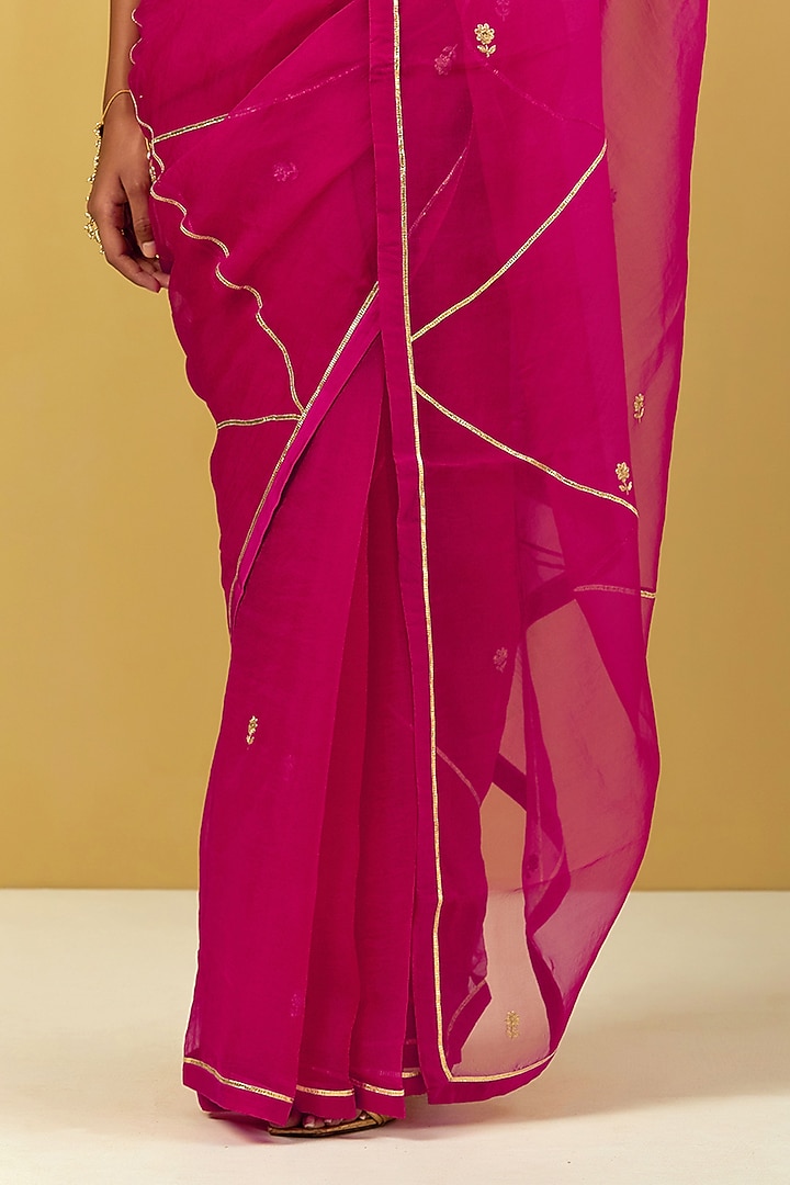 Pink Tissue Organza Hand Embroidered Party Wear Saree Set by Ikshita Choudhary at Pernia's Pop Up Shop