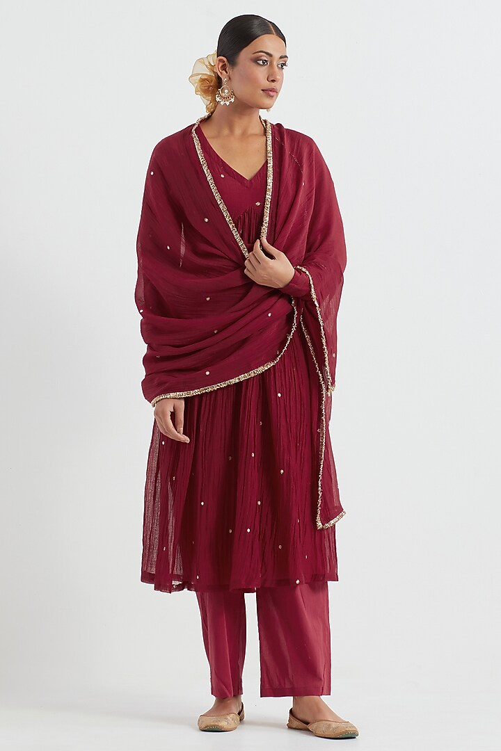 Red Chanderi Hand Embroidered Party Wear Anarkali Set by Ikshita Choudhary at Pernia's Pop Up Shop