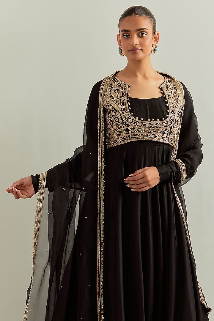 Black Chanderi Hand Embroidered Jacket Wedding Anarkali Set by Ikshita Choudhary at Pernia's Pop Up Shop