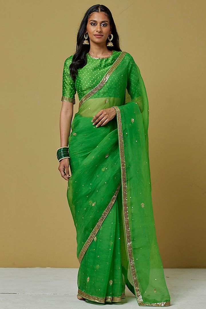 Green Organza Saree Set by Ikshita Choudhary at Pernia's Pop Up Shop