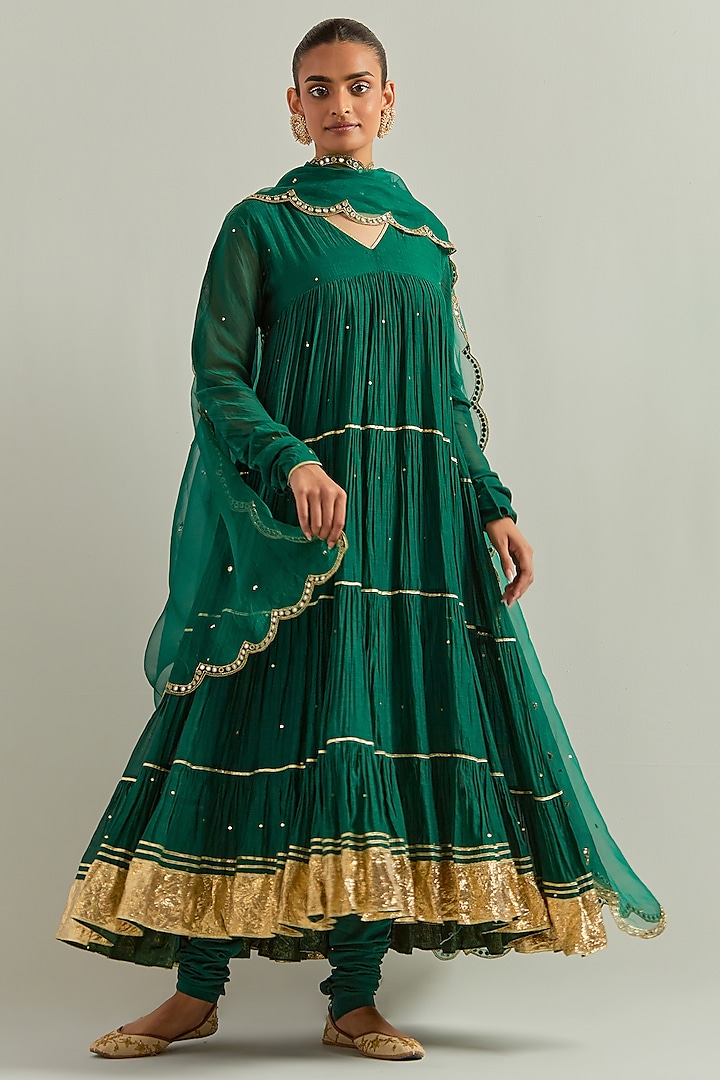 Green Chanderi Hand Embroidered Party Wear Anarkali Set by Ikshita Choudhary at Pernia's Pop Up Shop