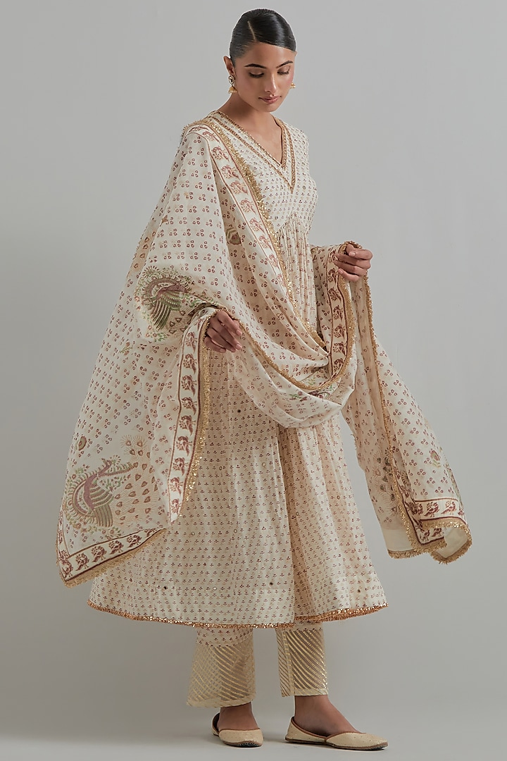 White Chanderi Block Printed & Hand Embroidered Party Wear Anarkali Set by Ikshita Choudhary at Pernia's Pop Up Shop