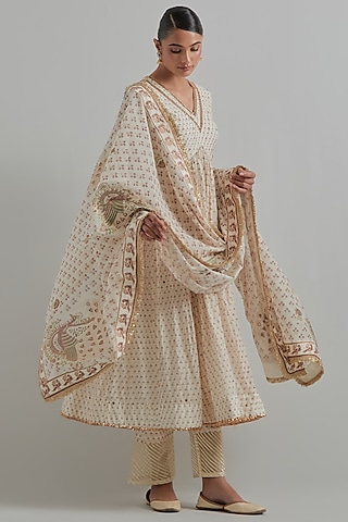 White Chanderi Block Printed & Hand Embroidered Anarkali Set by Ikshita Choudhary
