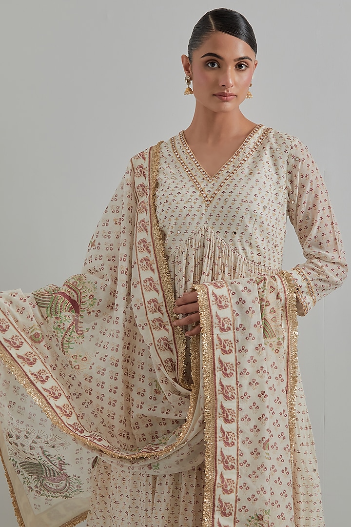 White Chanderi Block Printed & Hand Embroidered Party Wear Anarkali Set by Ikshita Choudhary at Pernia's Pop Up Shop