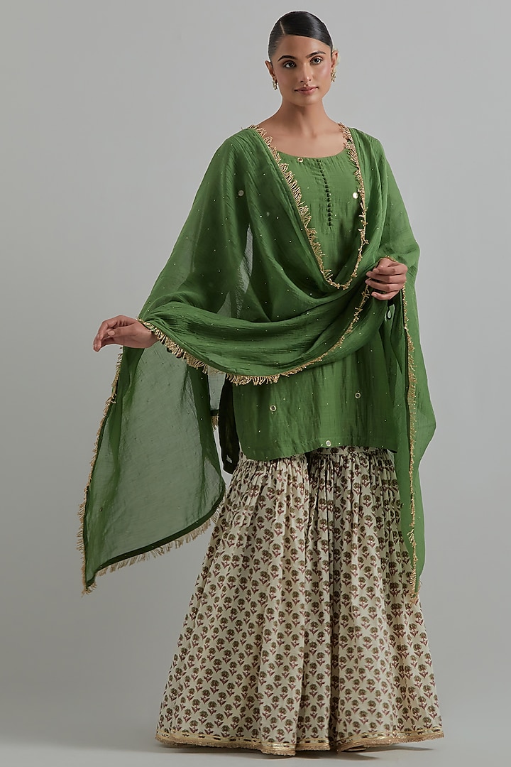 Green Cambric Cotton Block Printed Gharara Set by Ikshita Choudhary at Pernia's Pop Up Shop