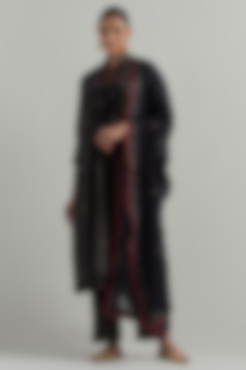 Black Chanderi Block Printed Gathered Kurta Set by Ikshita Choudhary at Pernia's Pop Up Shop