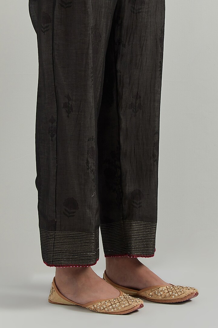 Black Chanderi Block Printed Gathered Kurta Set by Ikshita Choudhary at Pernia's Pop Up Shop