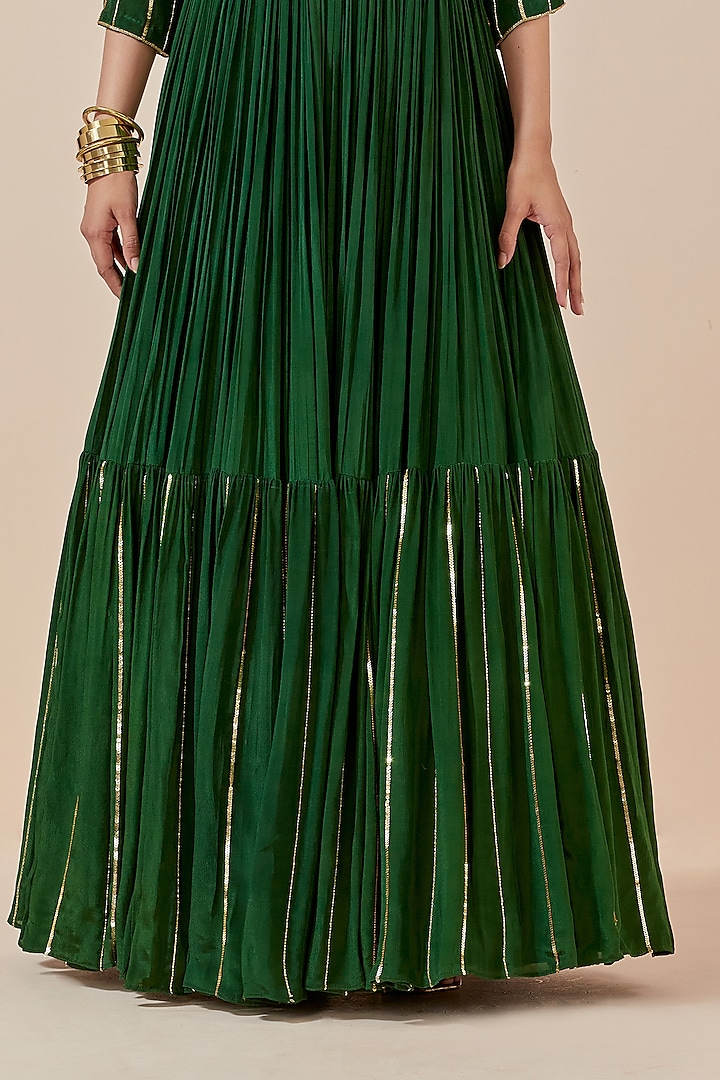 Green Crepe Embroidered Wedding Anarkali Set by Ikshita Choudhary at Pernia's Pop Up Shop