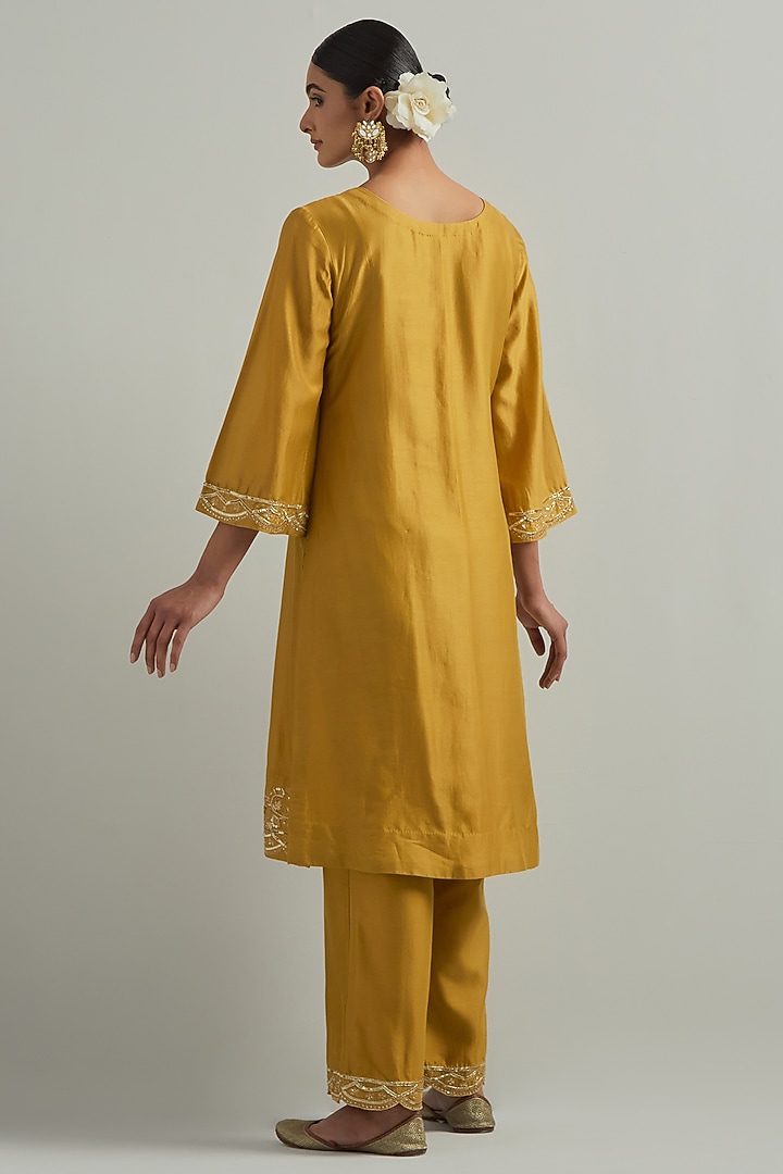 Mustard Chanderi Hand Embroidered Kurta Set by Ikshita Choudhary at Pernia's Pop Up Shop