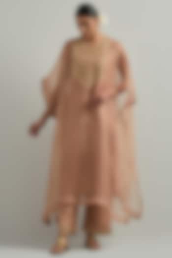 Dust Pink Organza Hand Embroidered Kaftan Set by Ikshita Choudhary at Pernia's Pop Up Shop