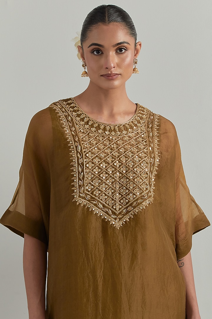 Mud Green Organza Hand Embroidered Kaftan Set by Ikshita Choudhary at Pernia's Pop Up Shop