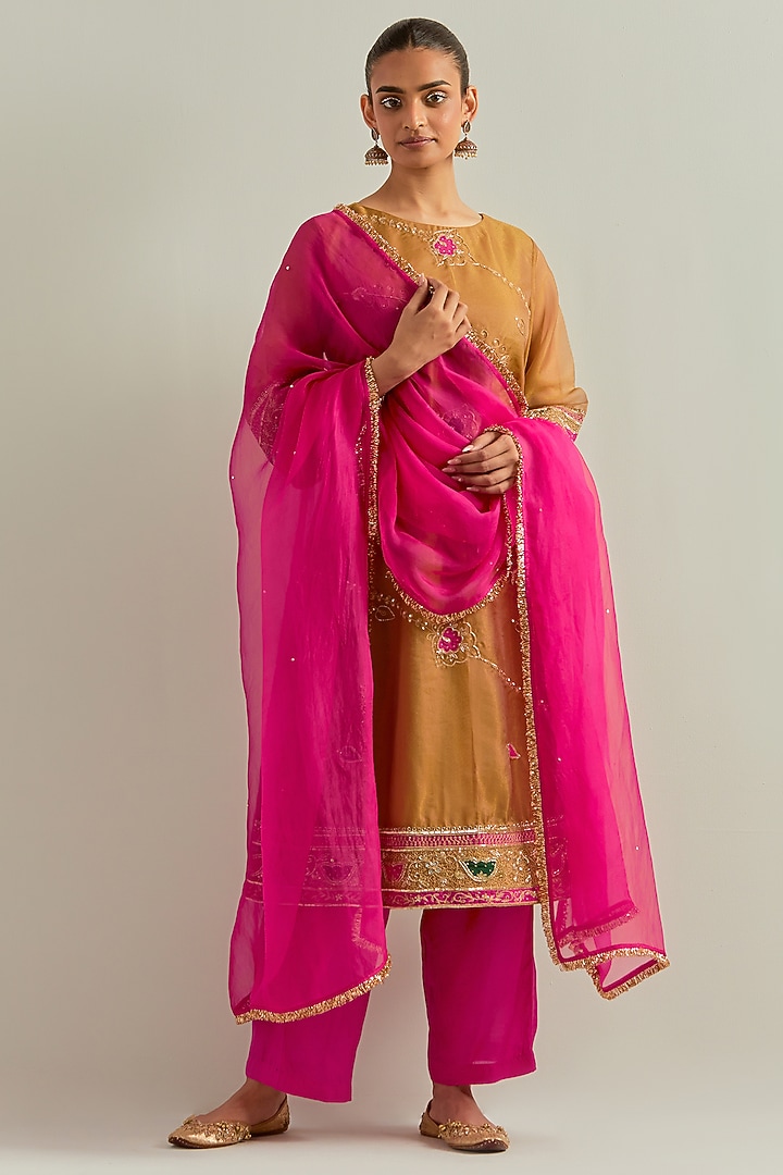 Mustard Shimmer Organza Hand Embroidered Kurta Set by Ikshita Choudhary at Pernia's Pop Up Shop