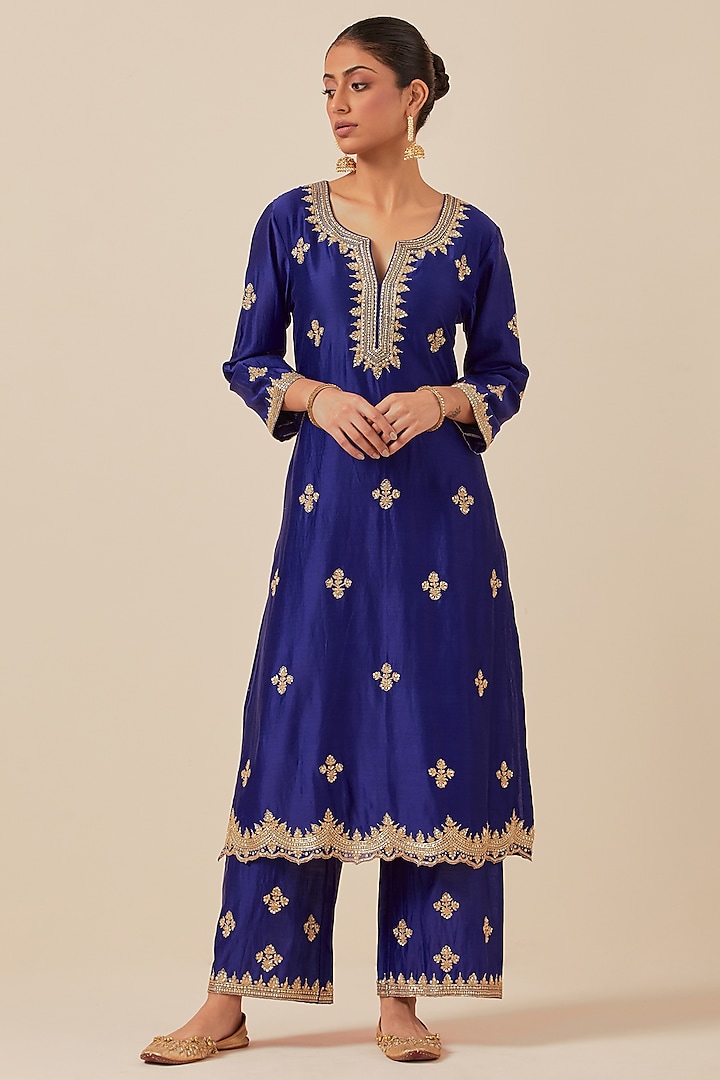 Blue Chanderi Silk Hand Embroidered Kurta Set by Ikshita Choudhary