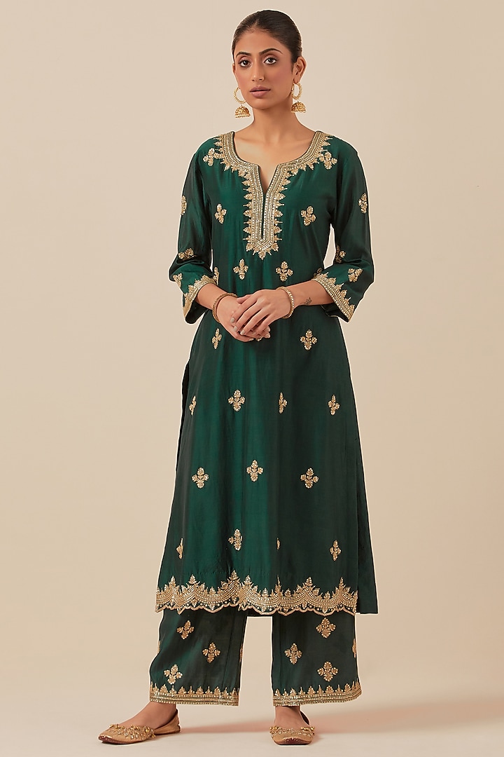 Green Chanderi Silk Hand Embroidered Kurta Set by Ikshita Choudhary