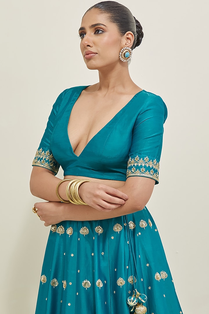 Turquoise Chanderi Hand Embroidered Wedding Lehenga Set by Ikshita Choudhary at Pernia's Pop Up Shop