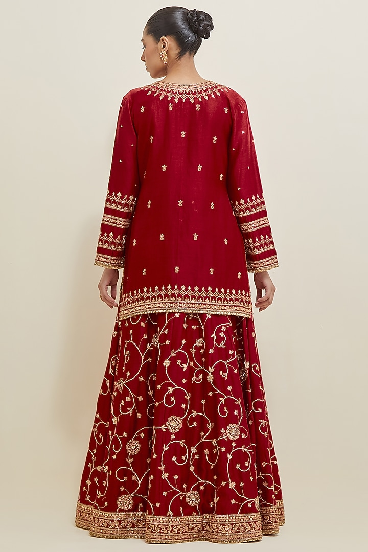 Deep Red Chanderi Hand Embroidered Wedding Lehenga Set by Ikshita Choudhary at Pernia's Pop Up Shop
