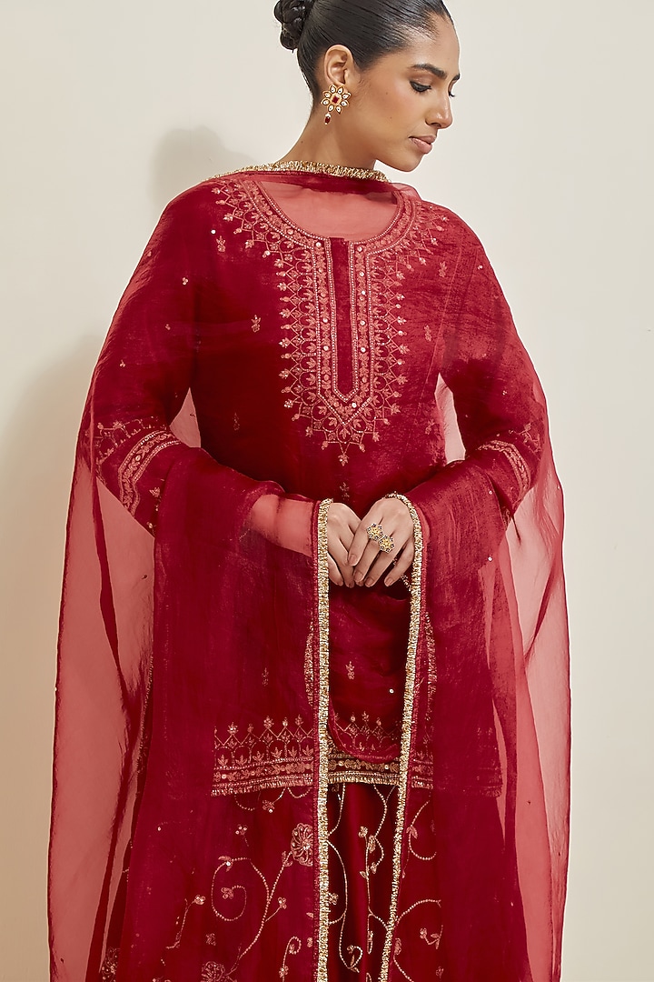 Deep Red Chanderi Hand Embroidered Wedding Lehenga Set by Ikshita Choudhary at Pernia's Pop Up Shop