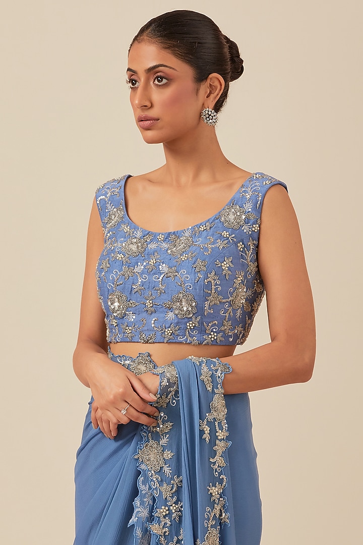 Blue Wrinkle Chiffon Wedding Saree Set by Ikshita Choudhary at Pernia's Pop Up Shop