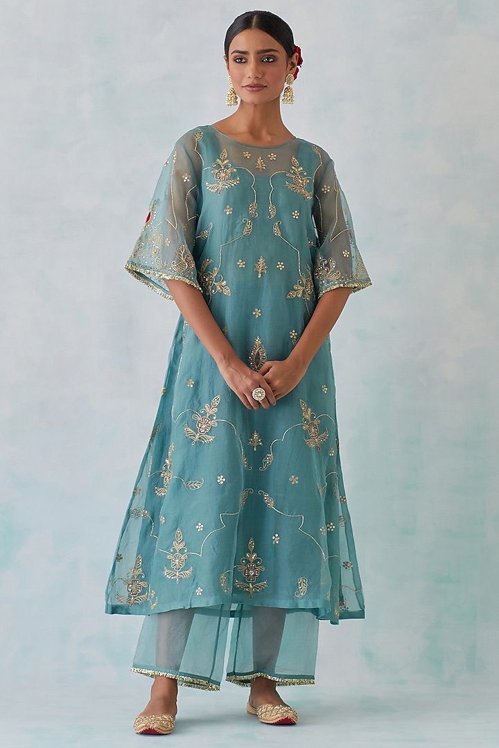 Blue Tissue Organza Embroidered Kurta by Ikshita Choudhary at Pernia's Pop Up Shop