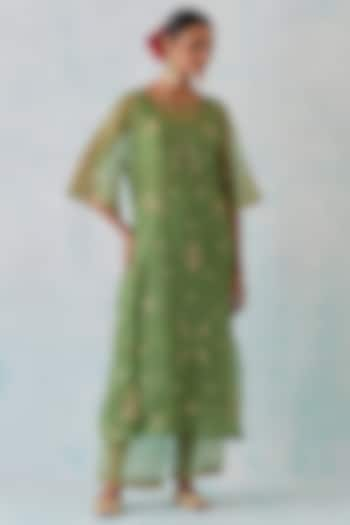 Green Tissue Organza Embroidered Kurta Set by Ikshita Choudhary at Pernia's Pop Up Shop