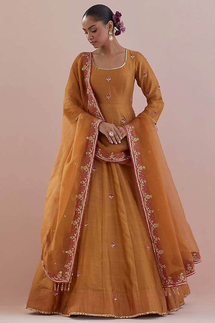 Mustard Chanderi Hand Embroidered Anarkali Set by Ikshita Choudhary at Pernia's Pop Up Shop