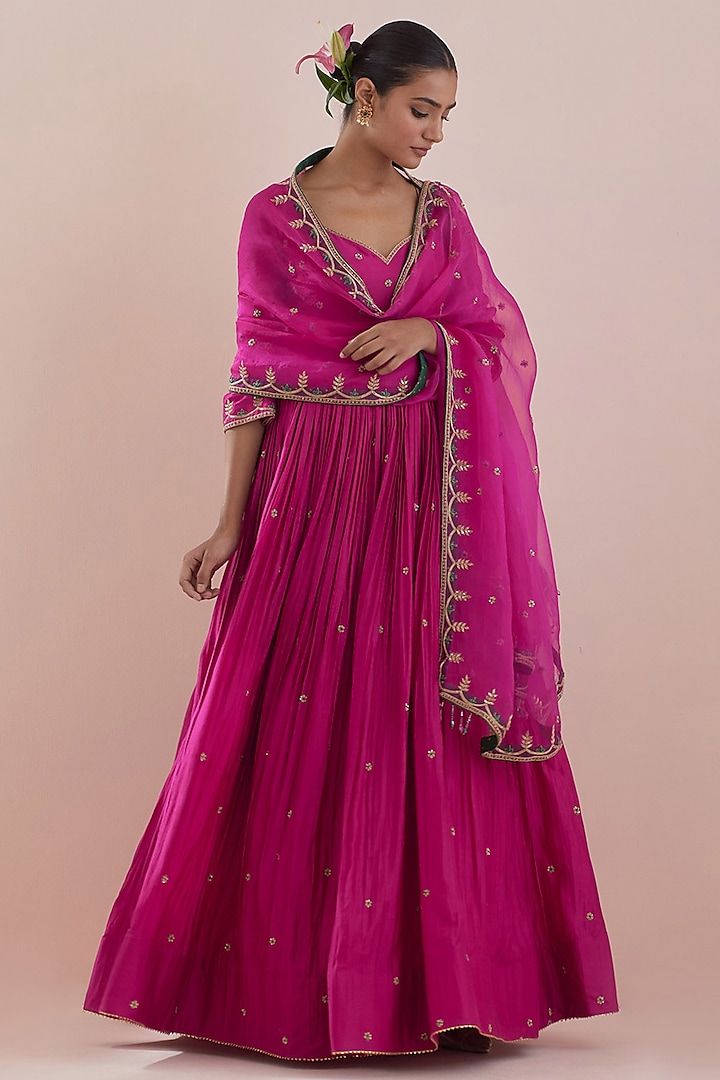 Magenta Chanderi Hand Embroidered Anarkali Set by Ikshita Choudhary at Pernia's Pop Up Shop