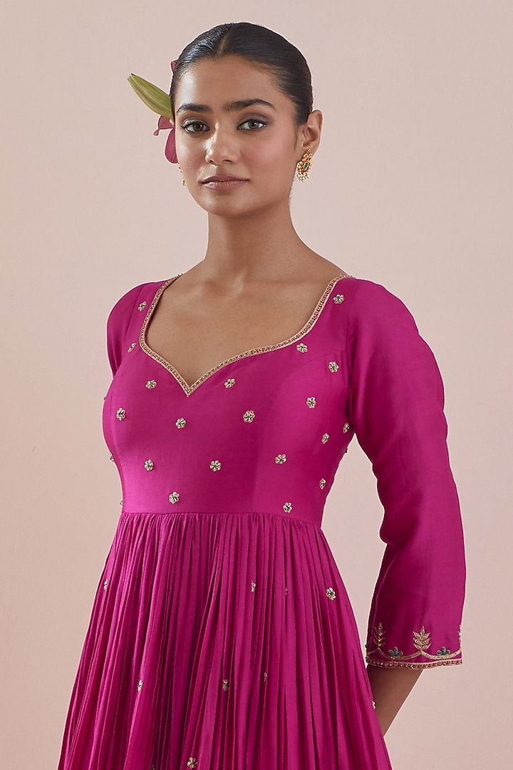 Magenta Chanderi Hand Embroidered Wedding Anarkali Set by Ikshita Choudhary at Pernia's Pop Up Shop