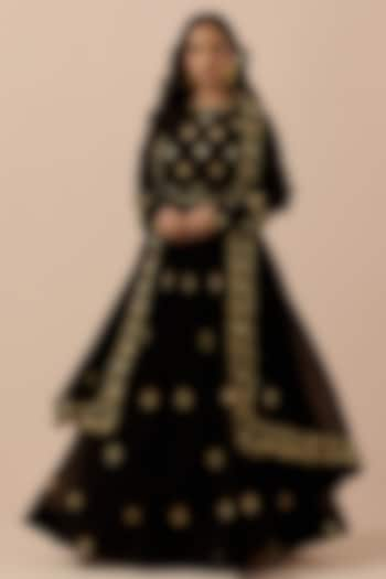 Black Georgette Hand Embroidered Anarkali Set by Ikshita Choudhary at Pernia's Pop Up Shop