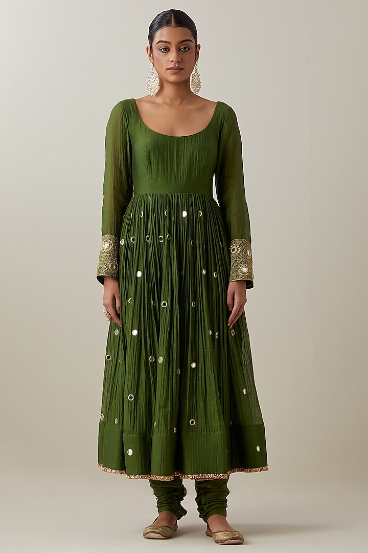 Green Chanderi Hand Embroidered Party Wear Anarkali Set by Ikshita Choudhary at Pernia's Pop Up Shop