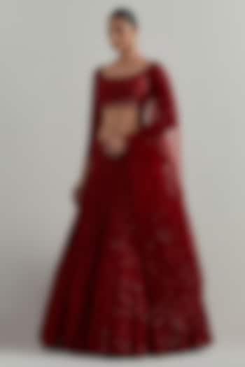 Red Net Hand Embroidered Bridal Lehenga Set by Ikshita Choudhary at Pernia's Pop Up Shop
