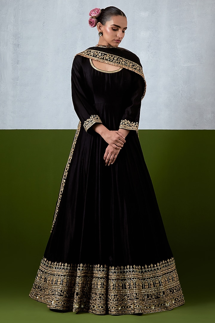 Black Chanderi Hand Embroidered Bridal Anarkali Set by Ikshita Choudhary at Pernia's Pop Up Shop