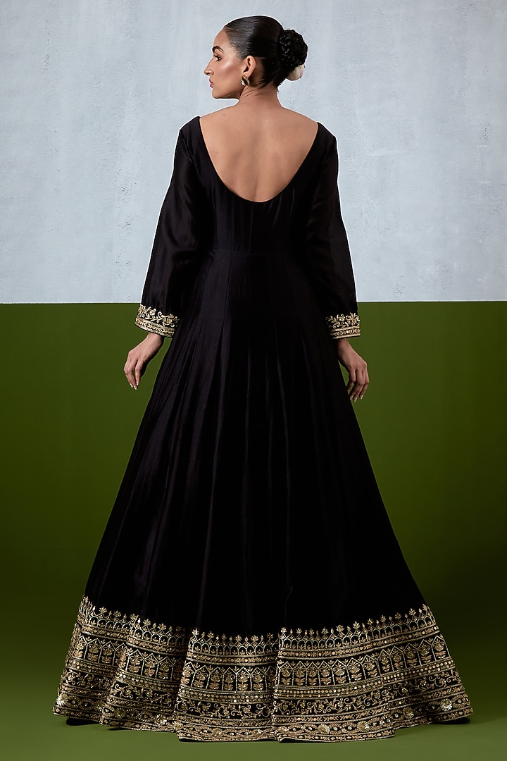 Black Chanderi Hand Embroidered Bridal Anarkali Set by Ikshita Choudhary at Pernia's Pop Up Shop