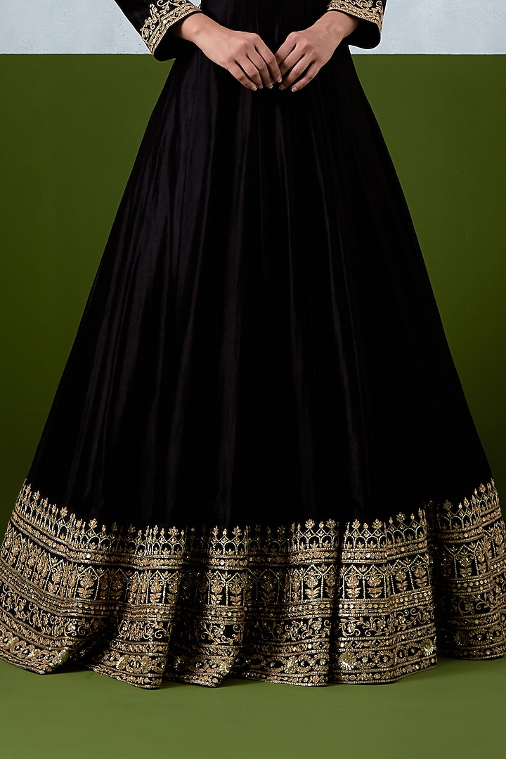 Black Chanderi Hand Embroidered Bridal Anarkali Set by Ikshita Choudhary at Pernia's Pop Up Shop