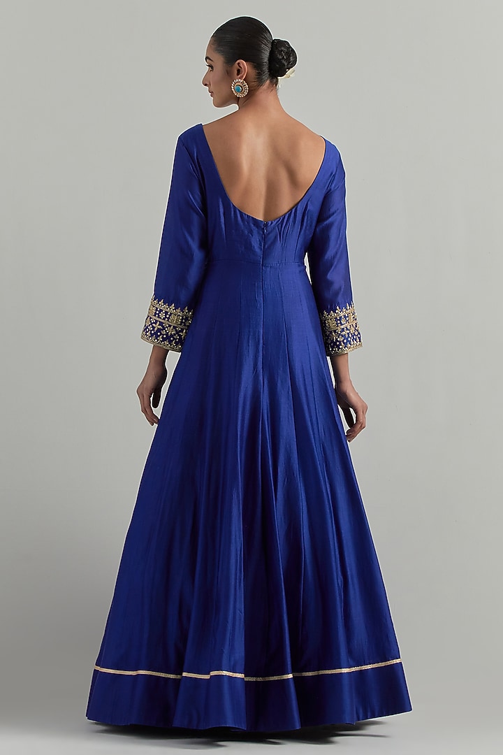 Blue Chanderi Hand Embroidered Wedding Anarkali Set by Ikshita Choudhary at Pernia's Pop Up Shop