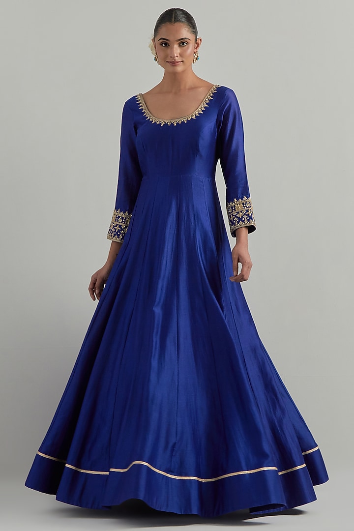 Blue Chanderi Hand Embroidered Wedding Anarkali Set by Ikshita Choudhary at Pernia's Pop Up Shop